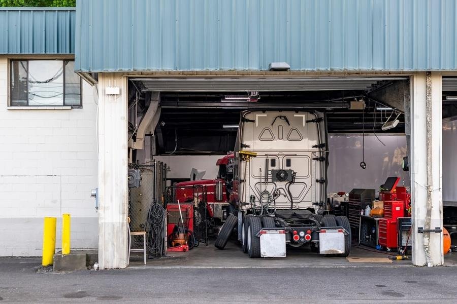 Woodstock truck shop serving their customers